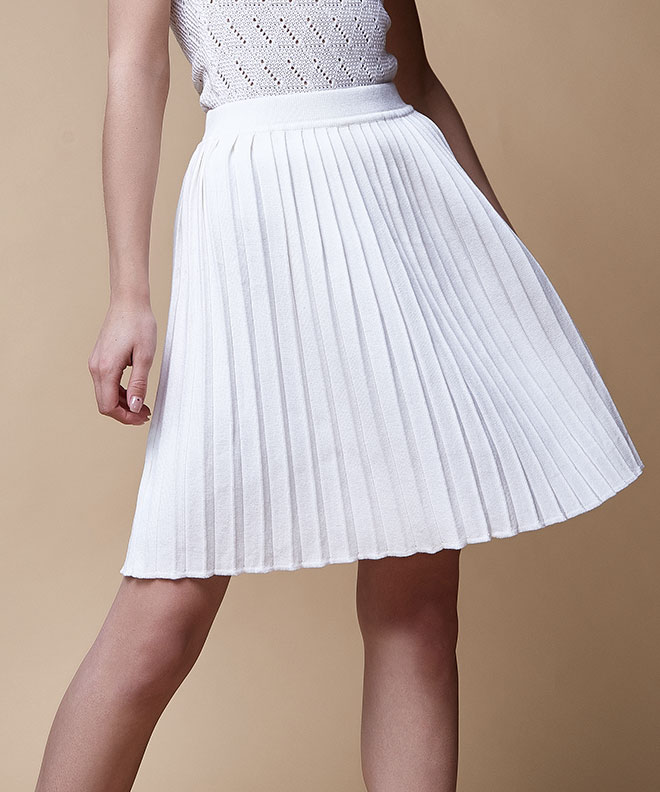 タックプリーツスカート オフホワイト